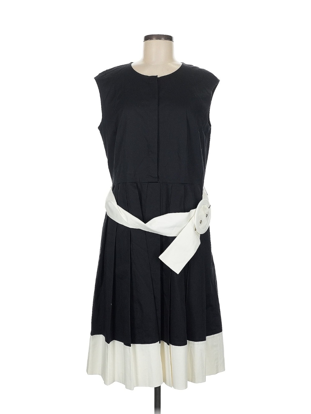 Kate Spade Black & White Sleeveless Pleated Midi Dress with Contrast Waist Sash